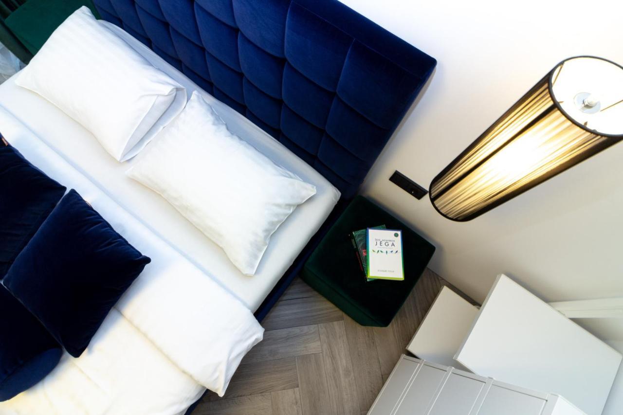 Cohost I Oldtown 60M2 Apt W-Garage Parking, Balcony & Self Check-In Vilnius Exterior photo