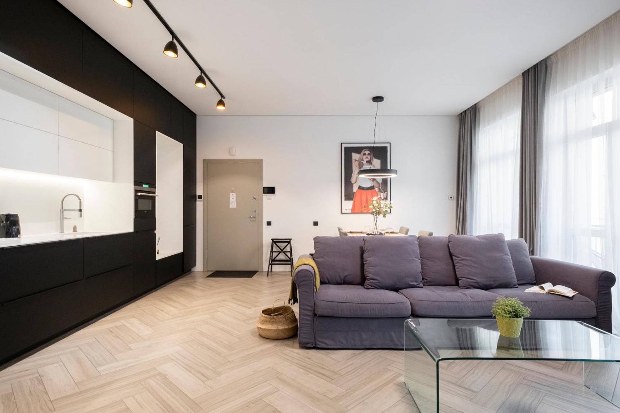 Cohost I Oldtown 60M2 Apt W-Garage Parking, Balcony & Self Check-In Vilnius Exterior photo