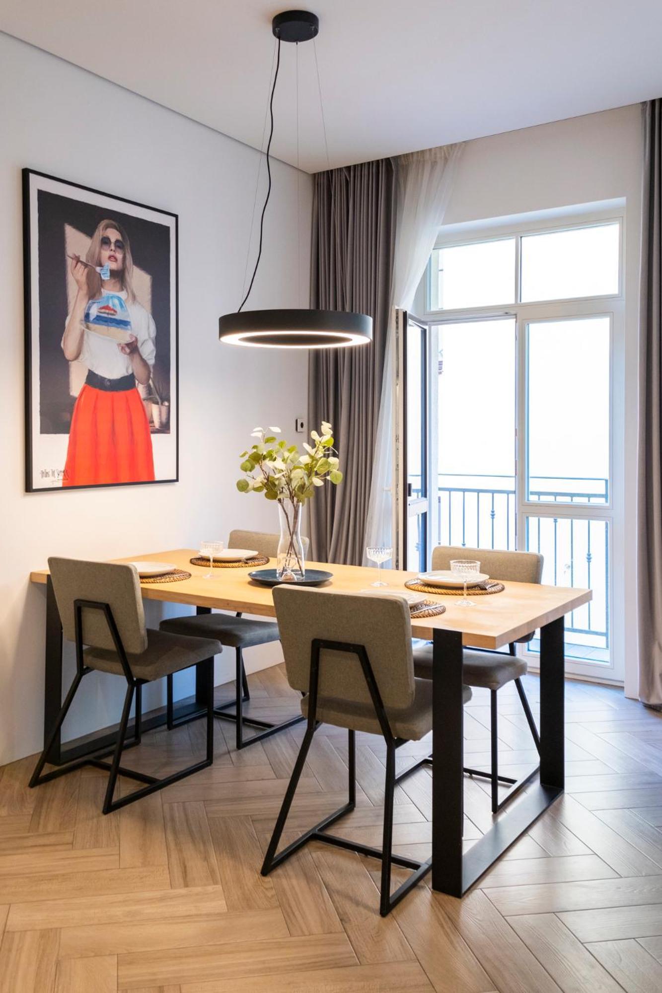 Cohost I Oldtown 60M2 Apt W-Garage Parking, Balcony & Self Check-In Vilnius Exterior photo