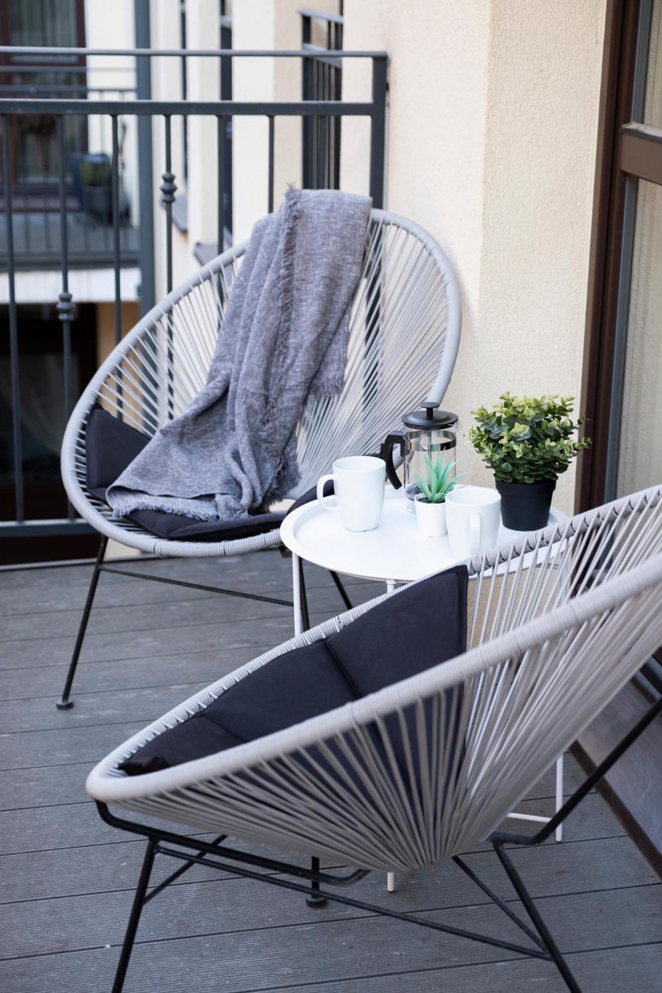 Cohost I Oldtown 60M2 Apt W-Garage Parking, Balcony & Self Check-In Vilnius Exterior photo